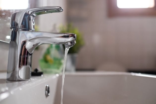 7 Ways To Fix Low Water Pressure During Winter Marco Plumbing - What Causes Low Water Pressure In Bathroom Sink