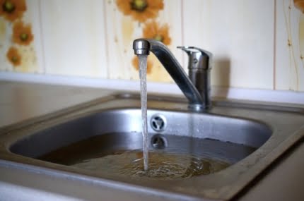 5 Reasons Why There's Water Backing Up in the Kitchen Sink