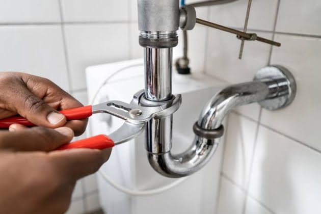 5 Common Causes of Water Pipes Banging